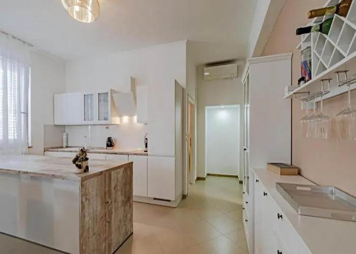 One Step To With Indoor Pool Villa *